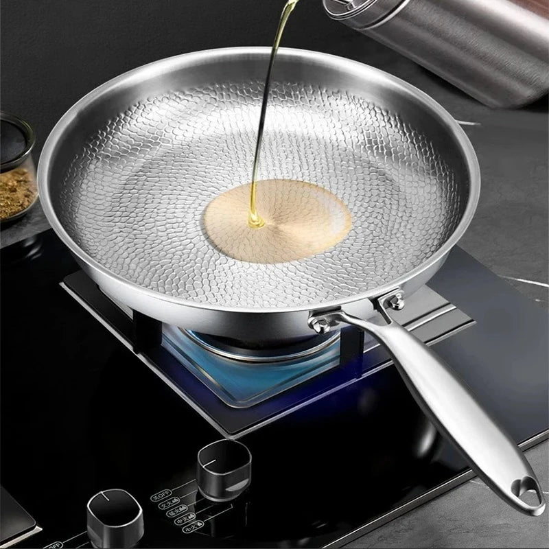 Luxury Titanium Frying Pan – Ultra-Strong, Naturally Non-Stick, Uncoated Cookware (3 Sizes)